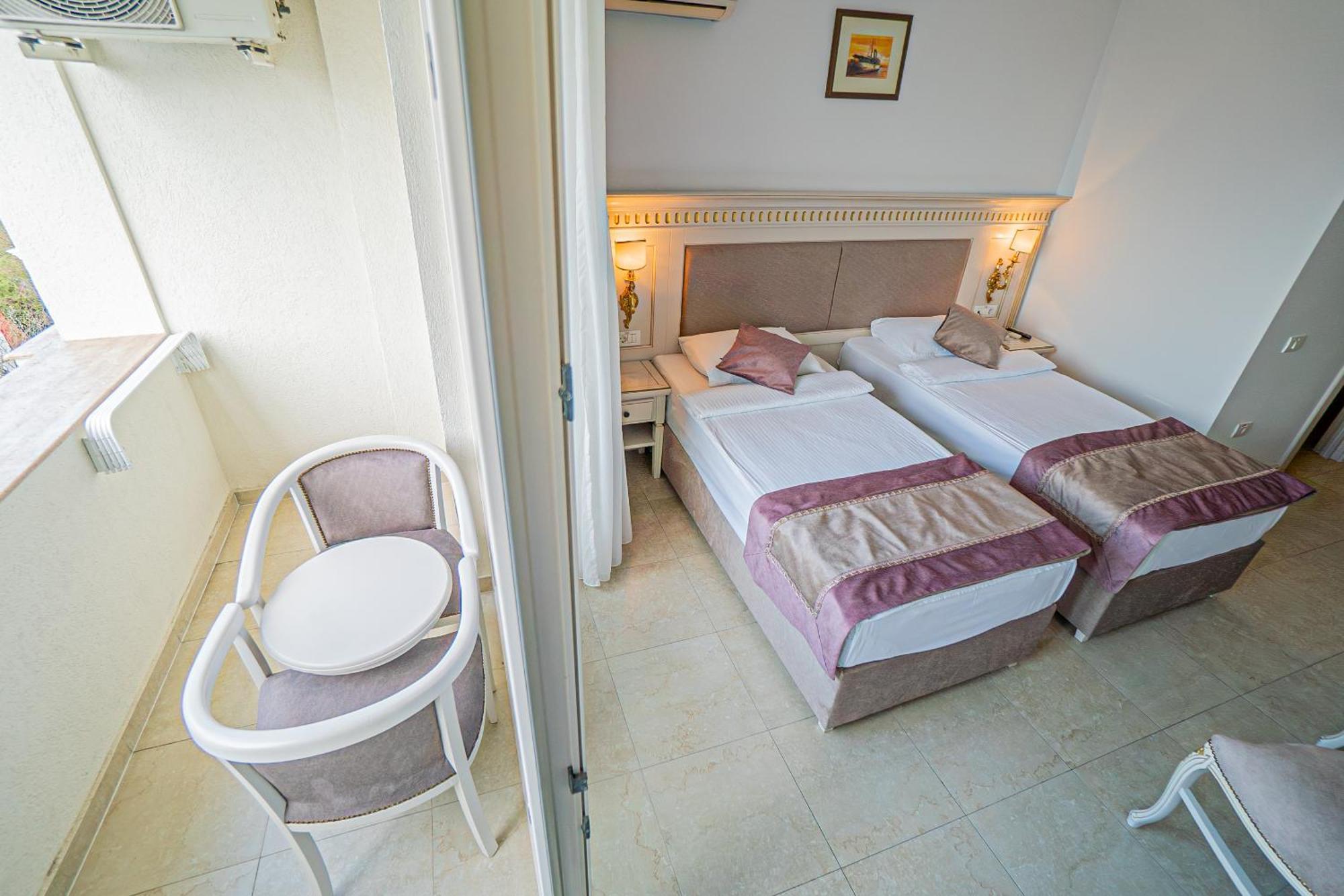 Hotel Sulina International 4*